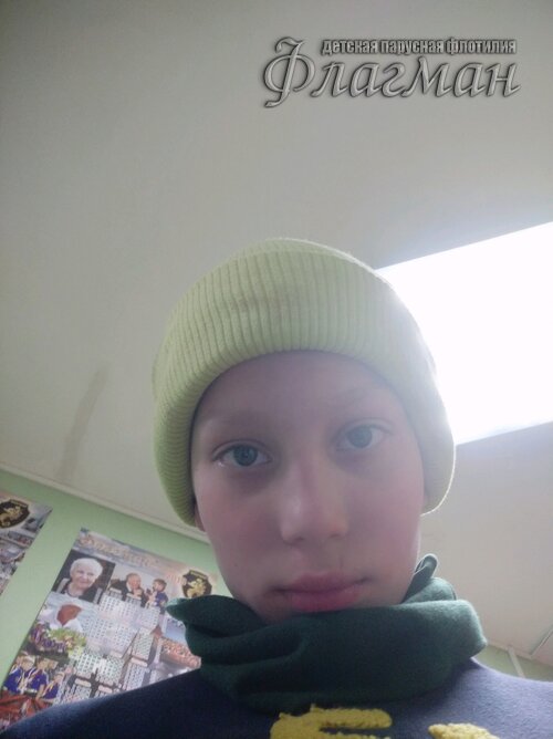 2025-03-04_19-42-54_af2a52ad.ID Photo.144252